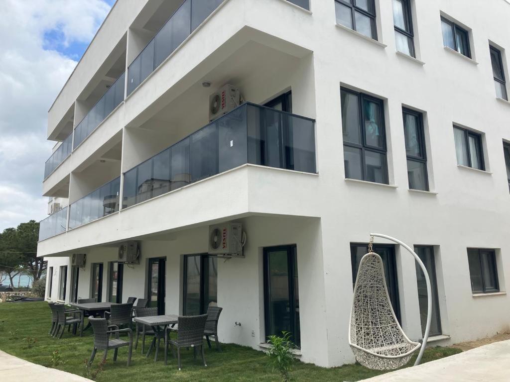 Sahil Aparts - Guelluek Lejlighedshotel Milas Eksteriør billede